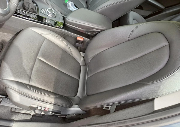 BMW X1 cena 135177 przebieg: 58591, rok produkcji 2020 z Turek małe 742